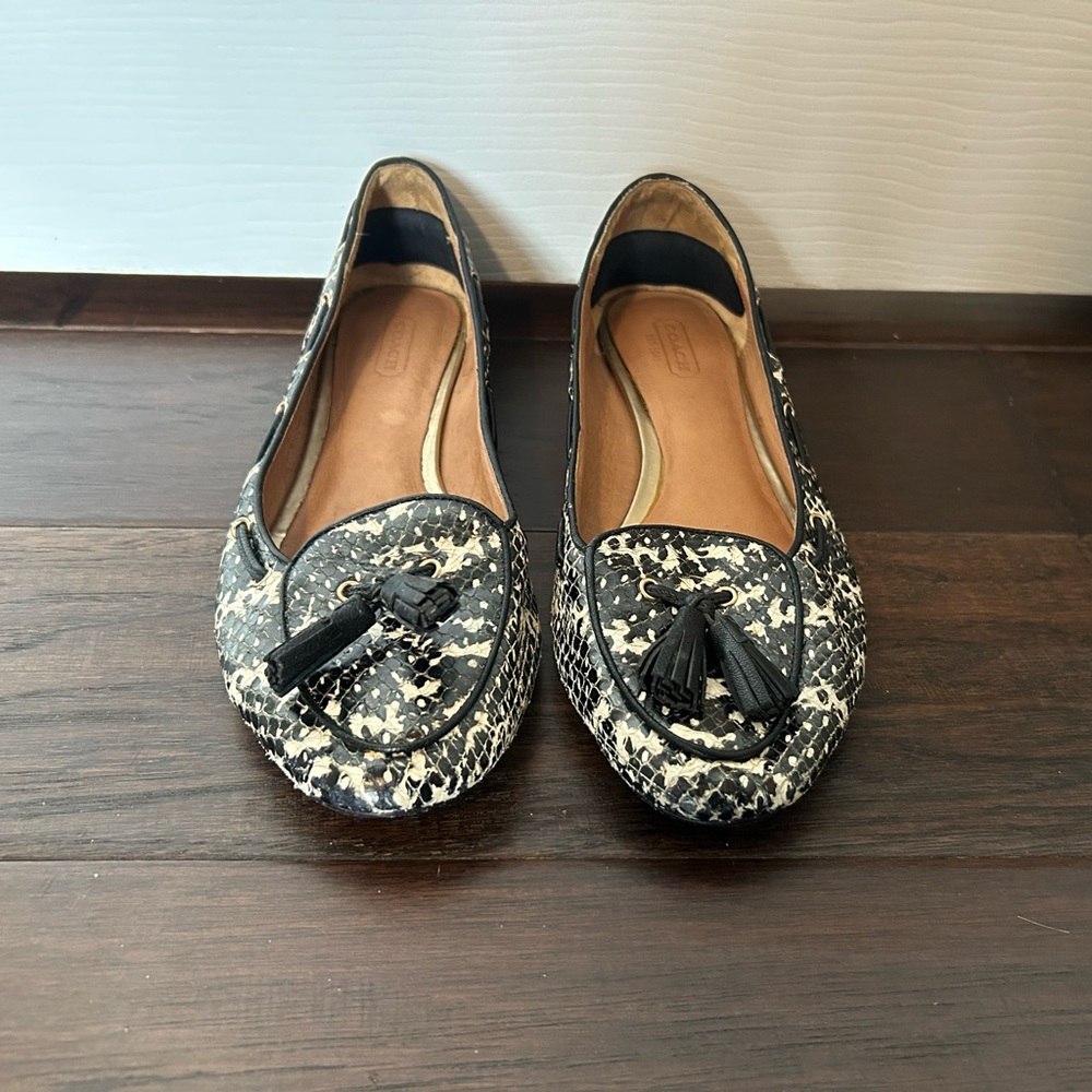 Coach Flats